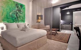 All Seasons Luxury Suites1