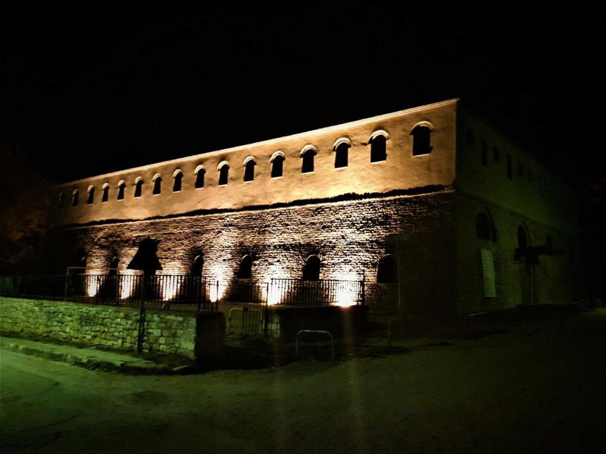 All Seasons Luxury Suites1 Ioannina Exterior photo