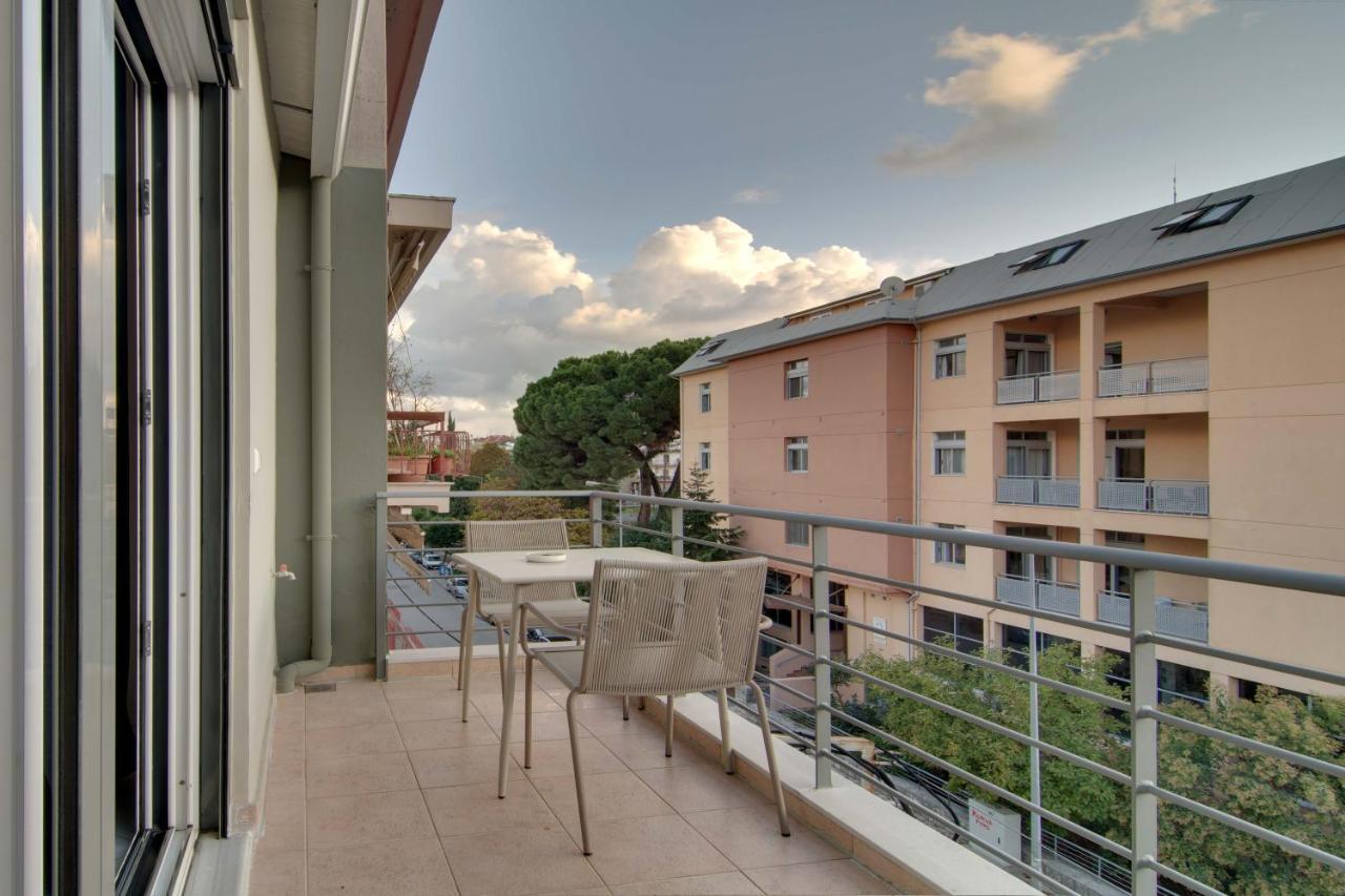 All Seasons Luxury Suites1 Ioannina Exterior photo